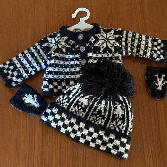 Vintage American Girl Kirsten Winter Woolen Set - Picture 2 of 12